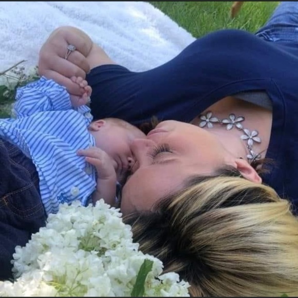 Meet your Posher, Audrey - Picture 1 of 1